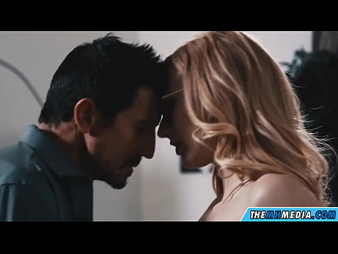 ❤️ ការរួមភេទបែបរ៉ូមែនទិកជាមួយនឹងប៍នតង់ដេងស្លូតបូត សិច នៅពួកយើង  ☑